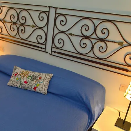 Porto Salvo - By Vacation Service