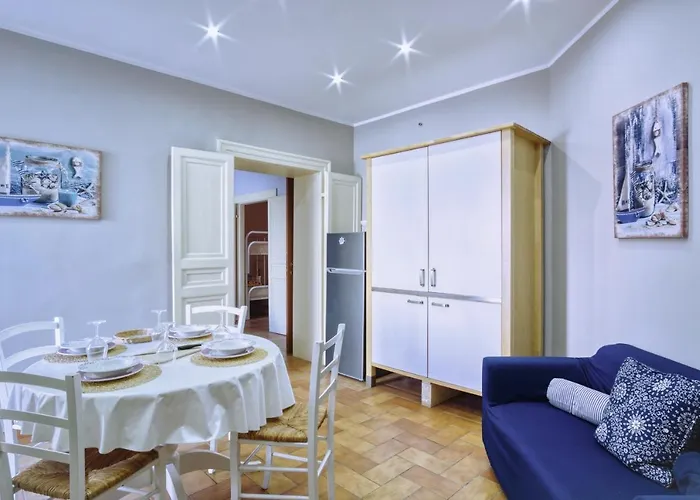 公寓 Porto Salvo - By Vacation Service *