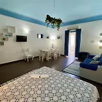 アパート Porto Salvo - By Vacation Service *