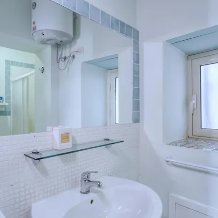 Apartment Porto Salvo *