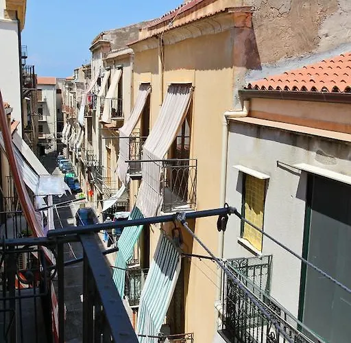 Apartman Porto Salvo - By Vacation Service